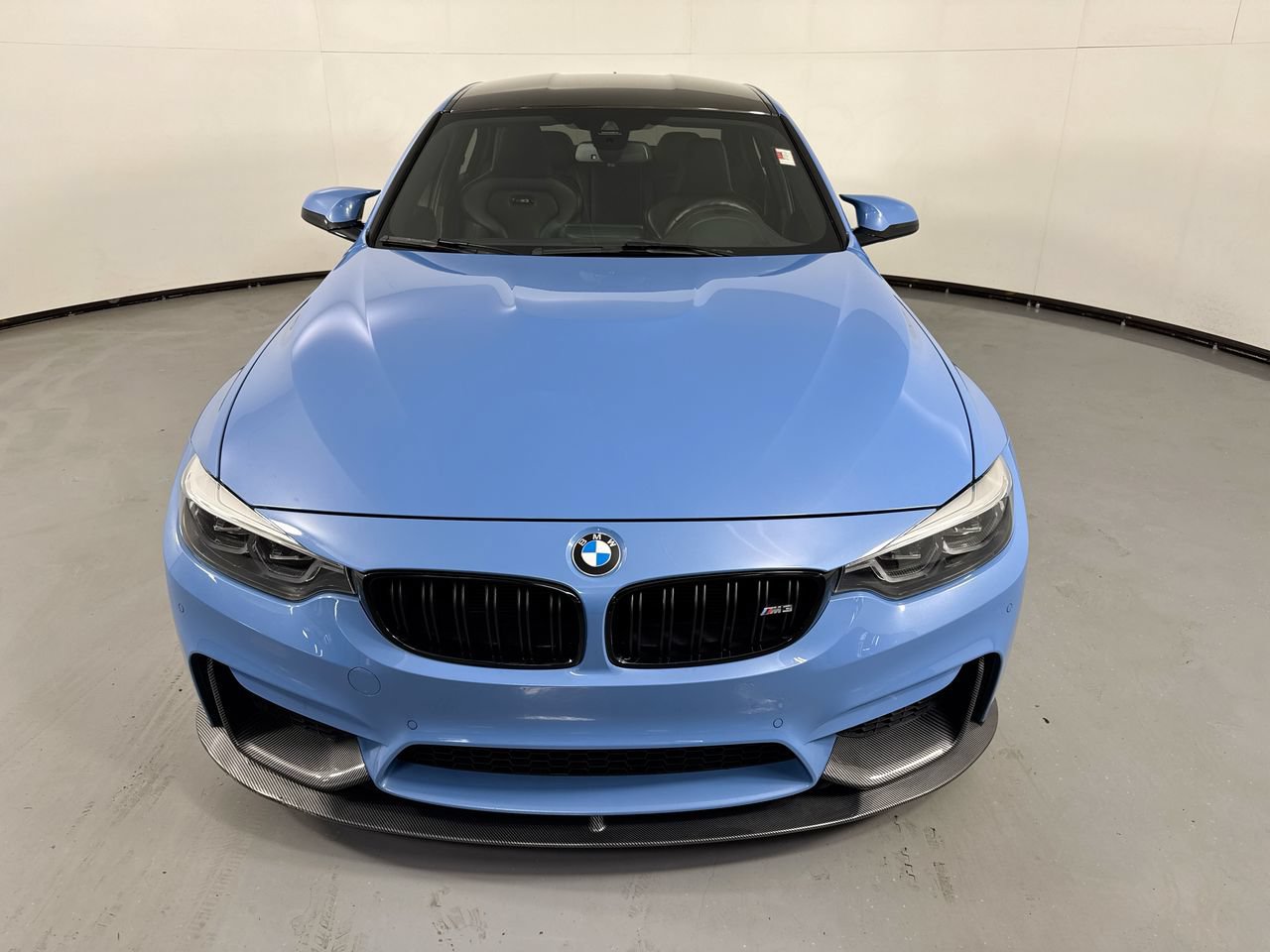 Used 2018 BMW M3 RWD image 4