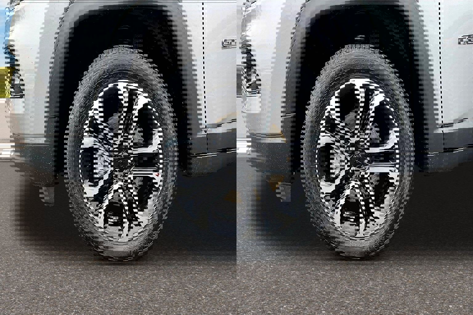 Used 2022 Jeep Compass Limited w/ Sun and Sound Group image 25