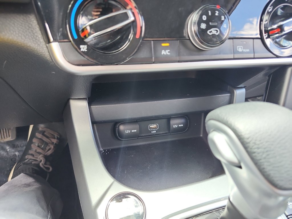 Used 2021 Kia Seltos LX AWD/4WD image 24
