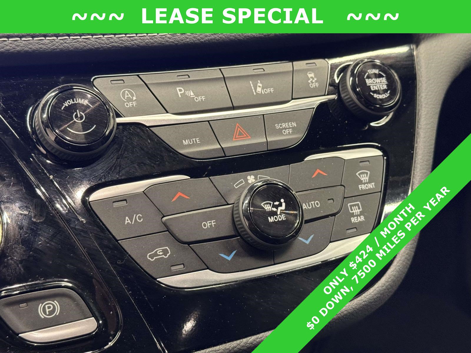 Used 2026 Chrysler Pacifica Select FWD image 27
