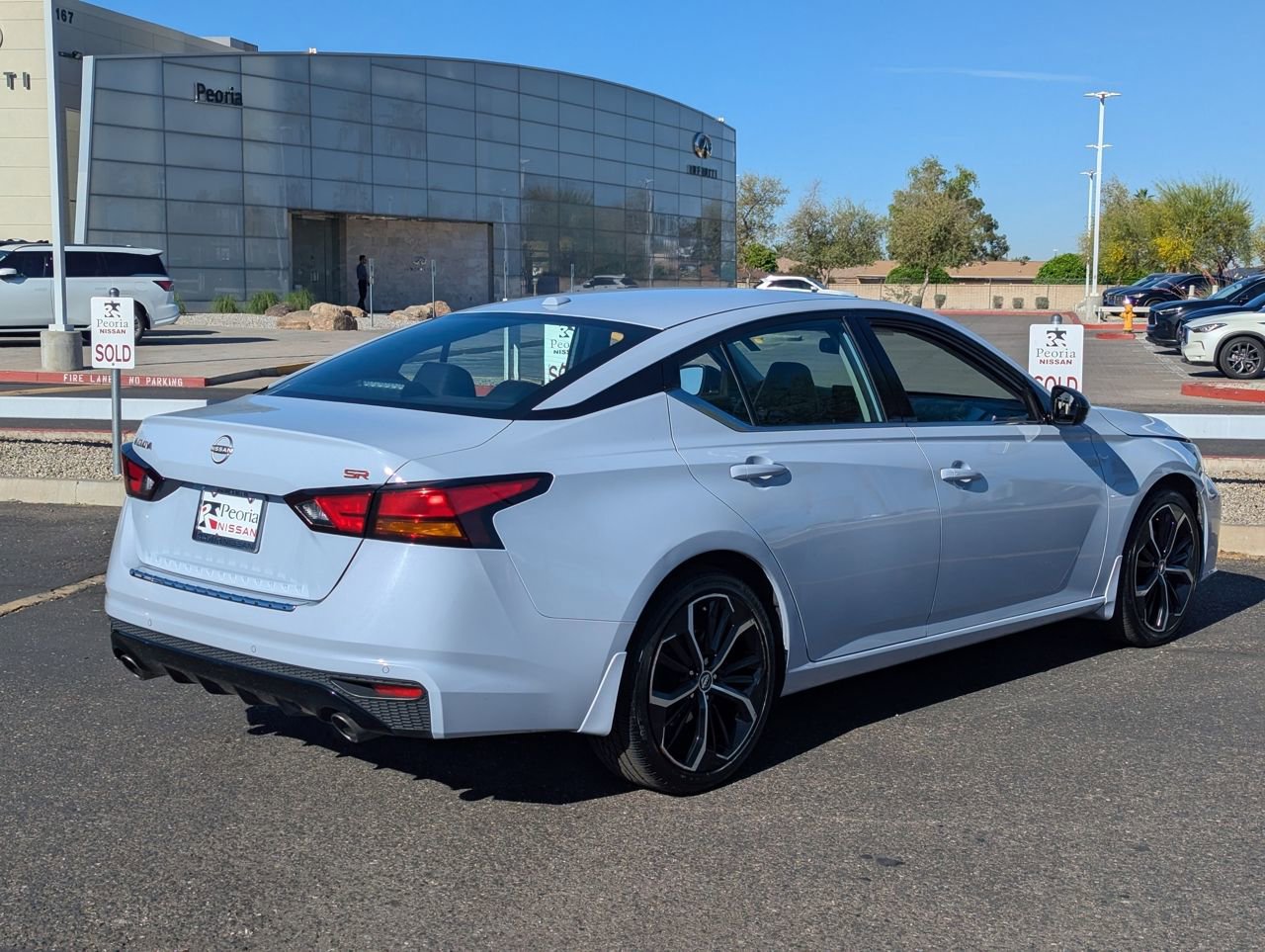 Certified 2023 Nissan Altima 2.5 SR w/ SR Premium Package image 6