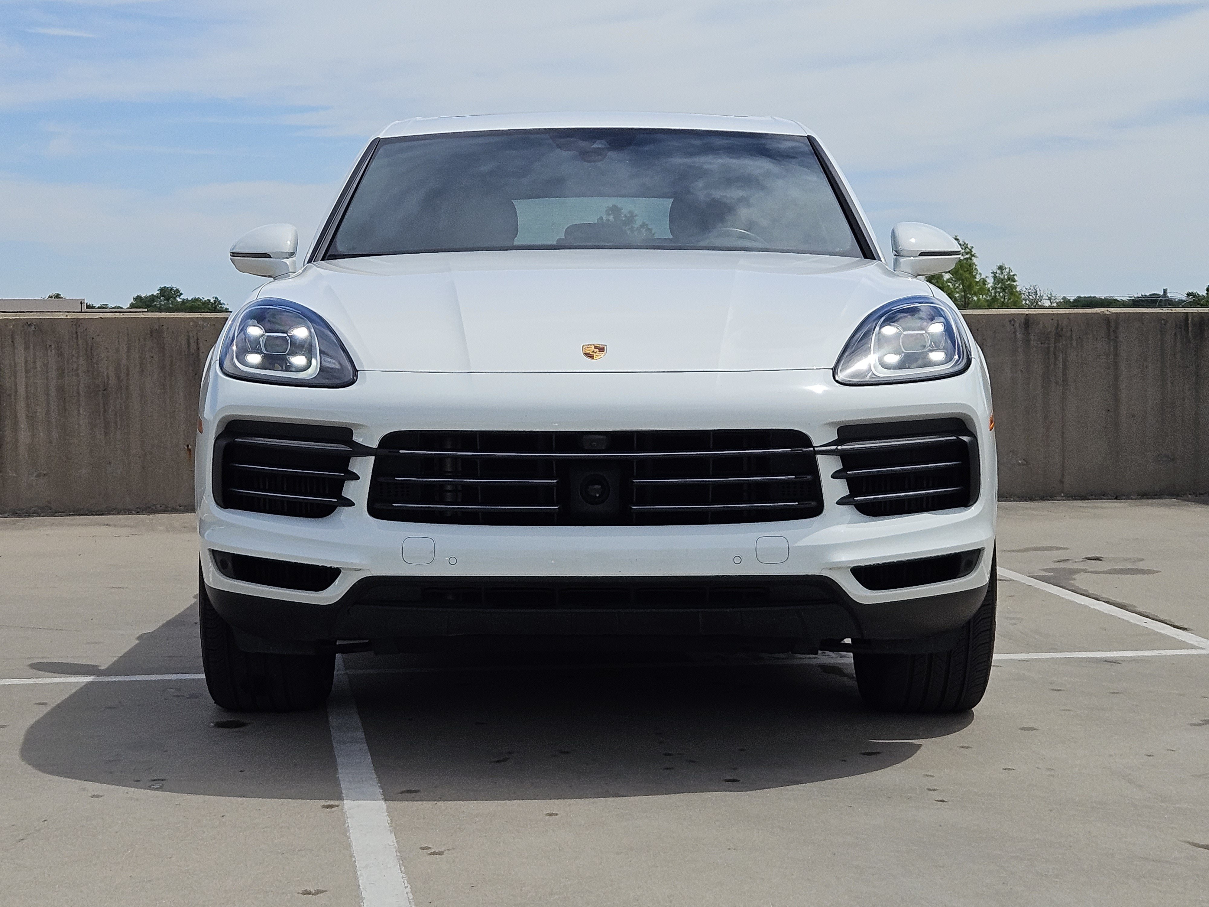 Certified 2022 Porsche Cayenne AWD/4WD image 11