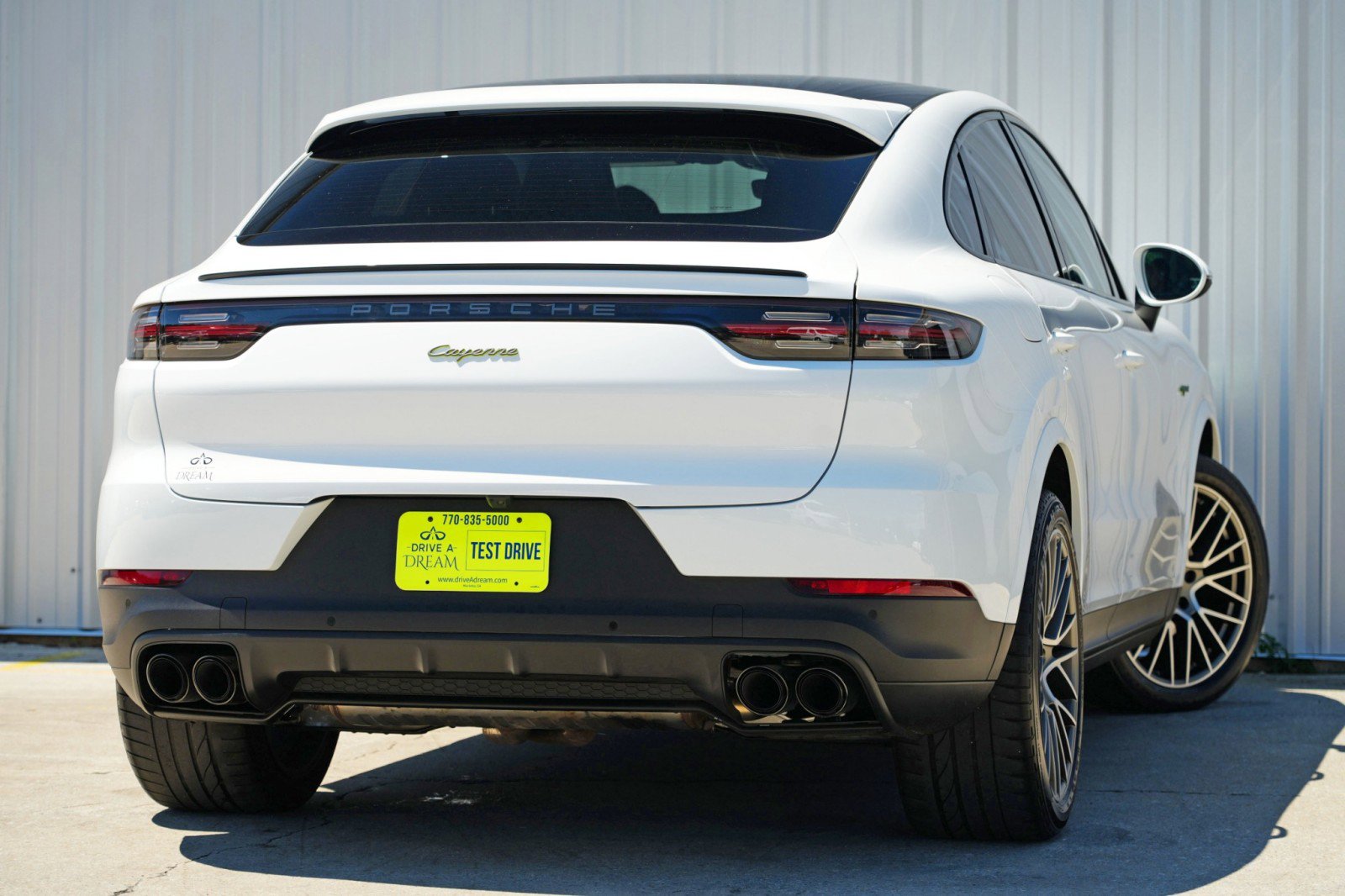 Used 2023 Porsche Cayenne E-Hybrid AWD/4WD image 5