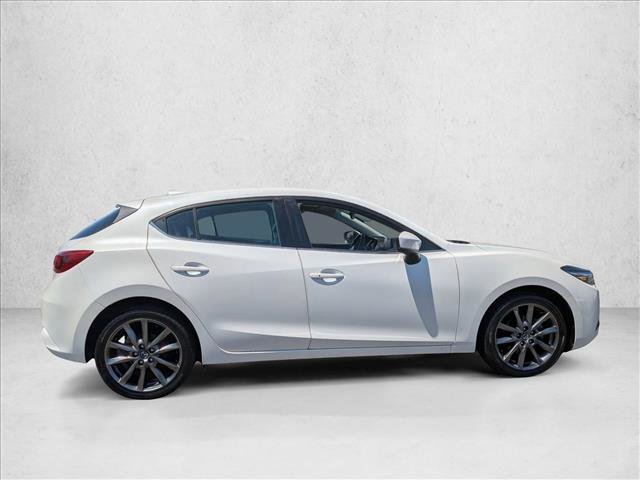 Used 2018 MAZDA MAZDA3 Grand Touring image 5