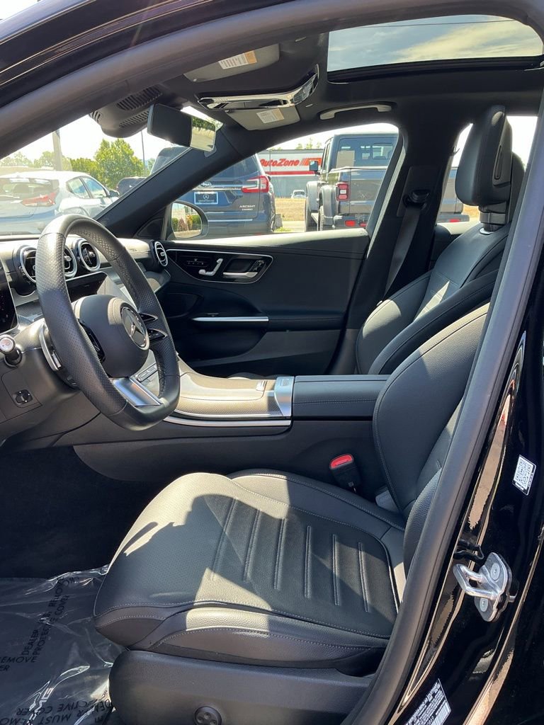 Used 2025 Mercedes-Benz C 300 4MATIC Sedan image 11