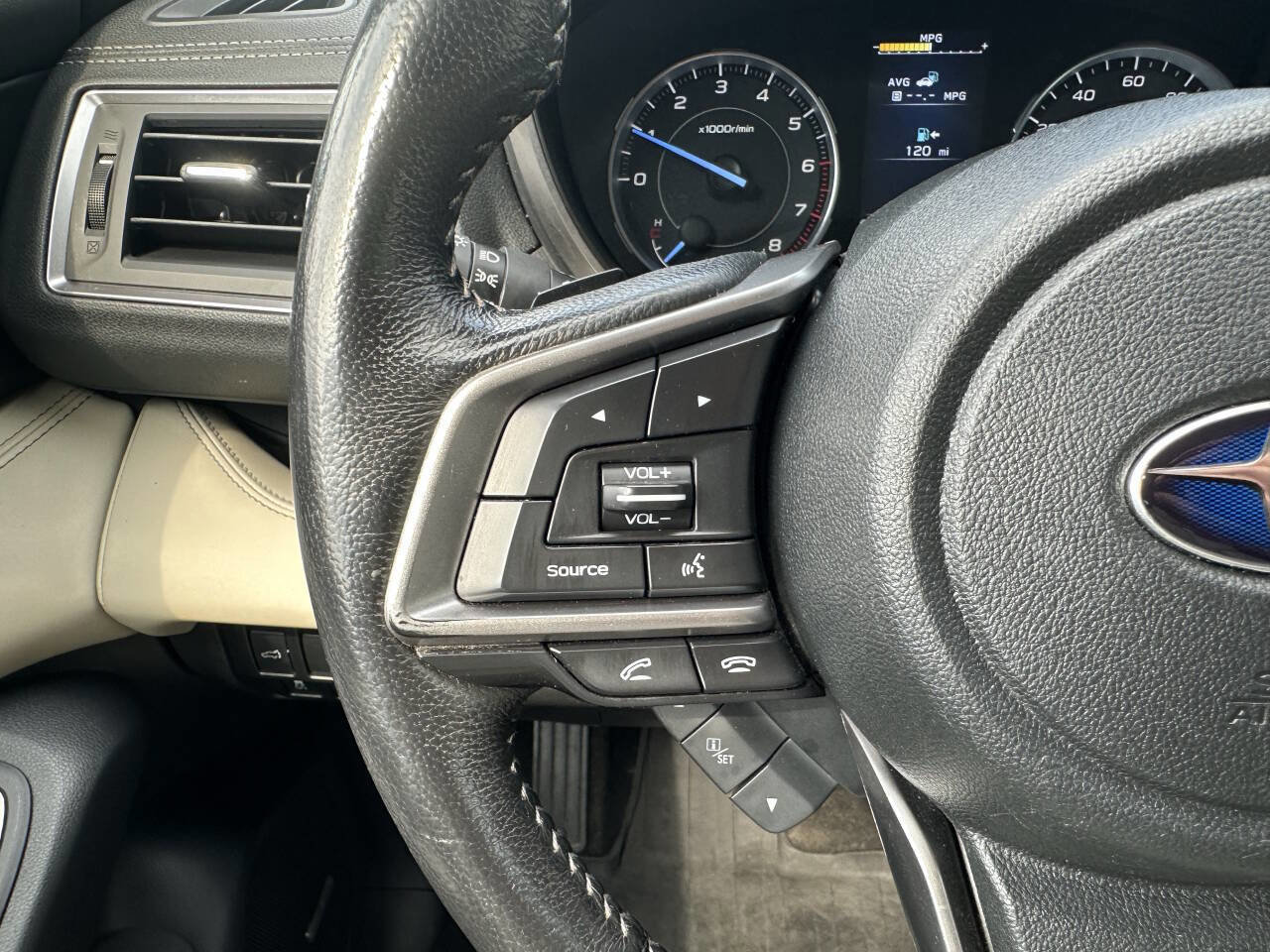 Used 2019 Subaru Ascent Limited AWD/4WD image 22