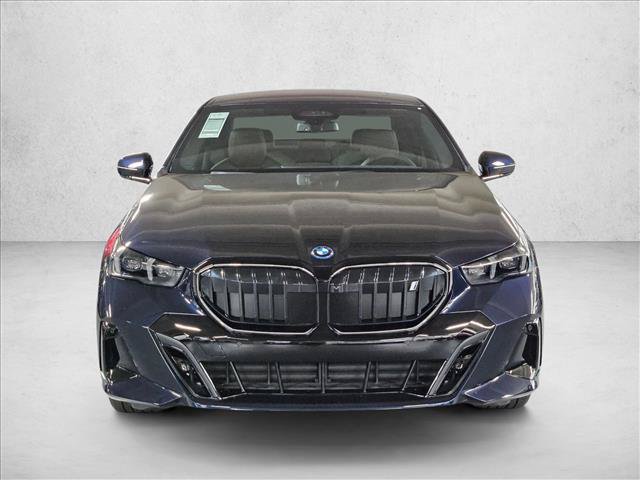New 2027 BMW i5 eDrive40 w/ M Sport Package RWD video 2
