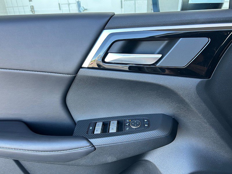New 2026 Mitsubishi Outlander SE FWD image 29