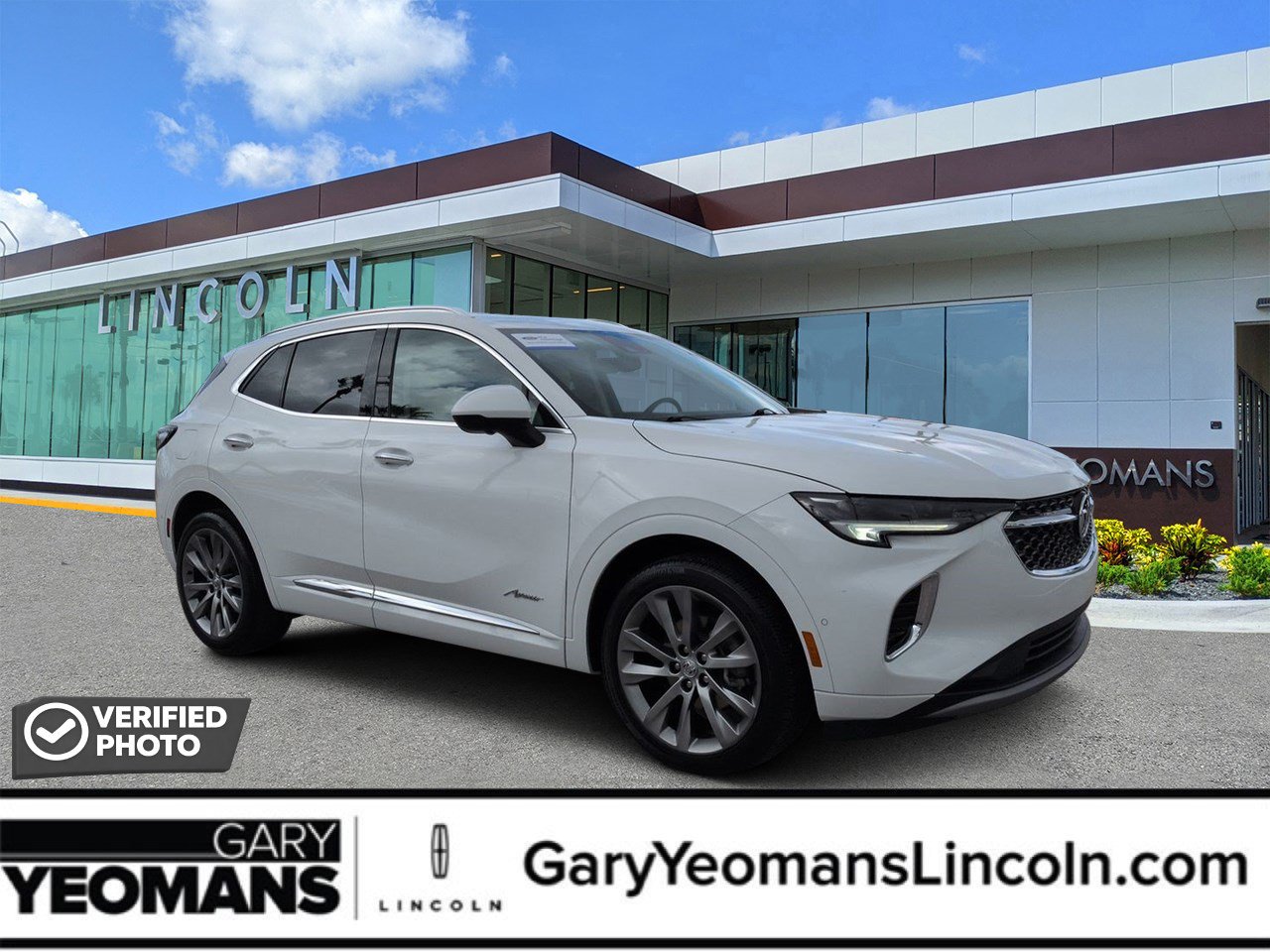 Used 2022 Buick Envision Avenir w/ Technology Package II