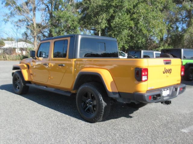 Used 2021 Jeep Gladiator Sport image 4