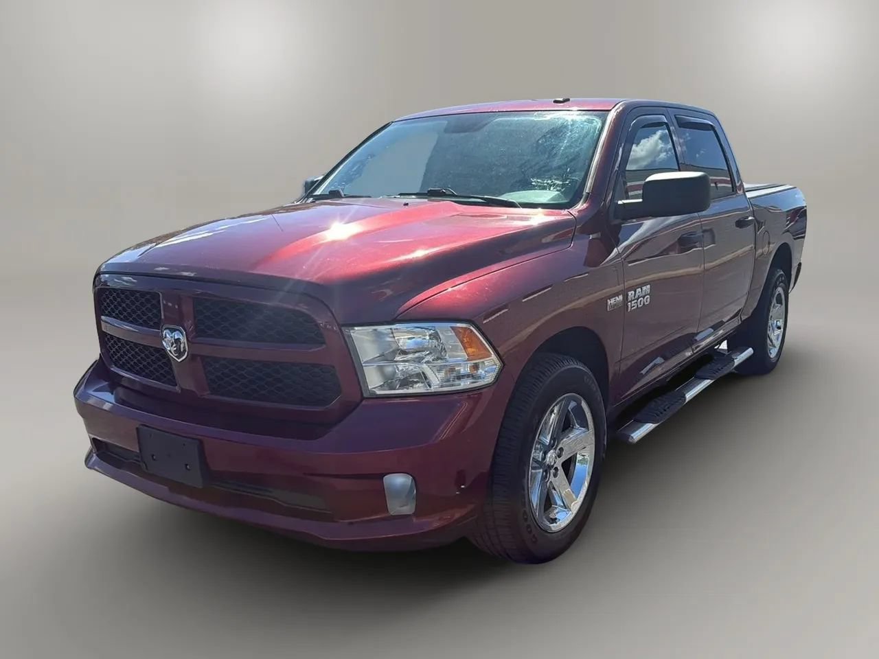 Used 2018 RAM 1500 Express w/ Express Value Package AWD/4WD image 1