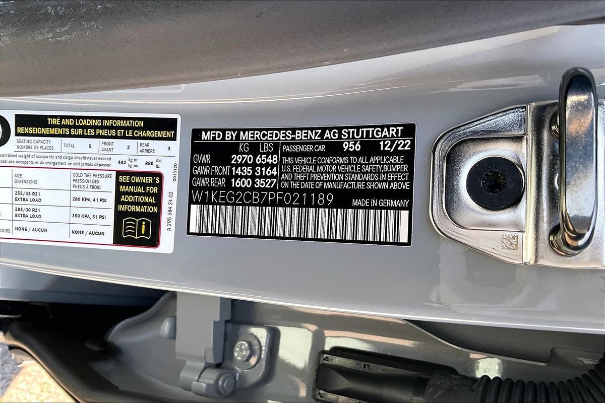 Used 2023 Mercedes-Benz EQE 500 4MATIC Sedan image 9