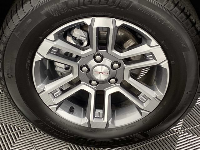 Used 2026 GMC Terrain Elevation AWD/4WD image 27