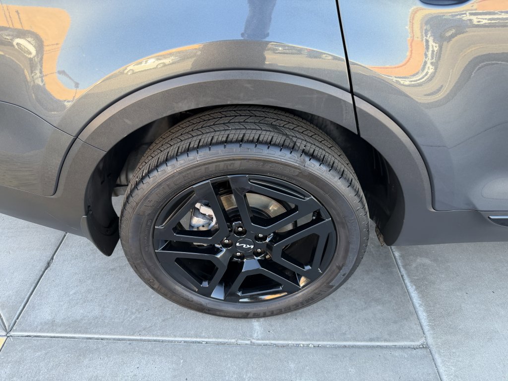 Used 2024 Kia Telluride EX X-Line image 15