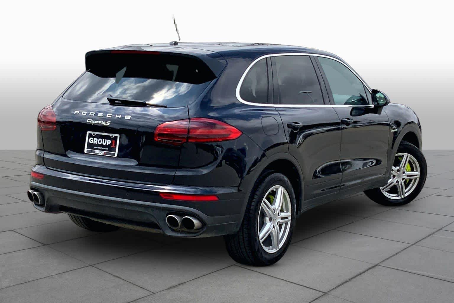 Used 2018 Porsche Cayenne S AWD/4WD image 12