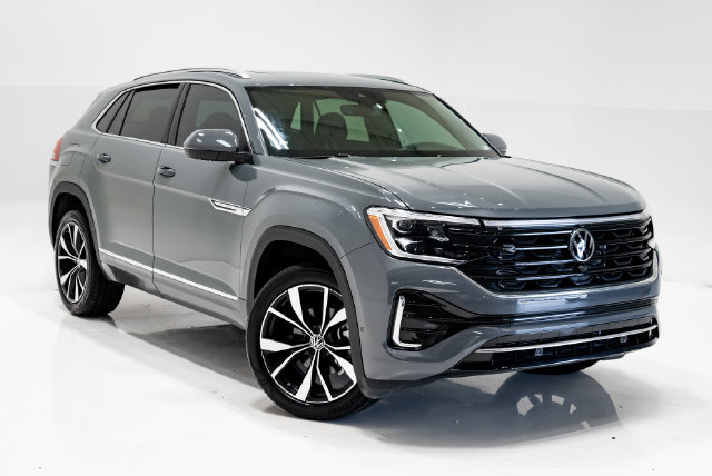 Used 2025 Volkswagen Atlas Cross Sport SEL Premium R-Line AWD/4WD image 6