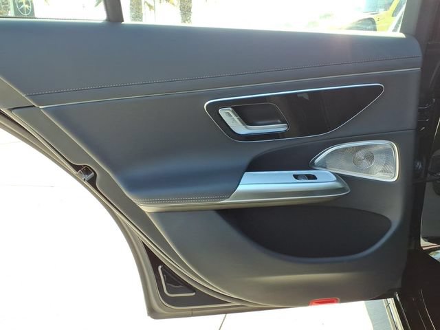 New 2026 Mercedes-Benz E 450 4MATIC Sedan image 17