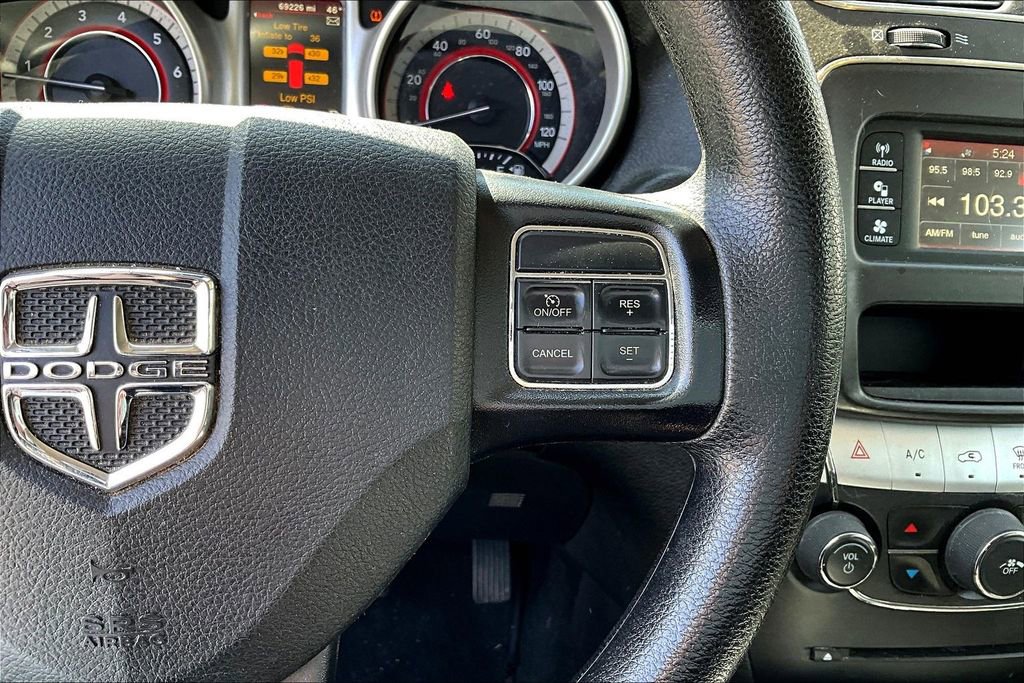 Used 2019 Dodge Journey SE w/ Blacktop Package image 16