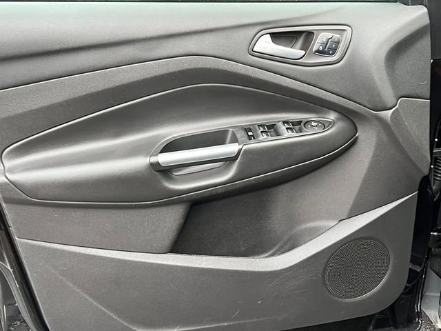 Used 2015 Ford Escape Titanium image 14