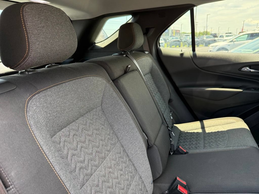 Used 2024 Chevrolet Equinox LT AWD/4WD image 13