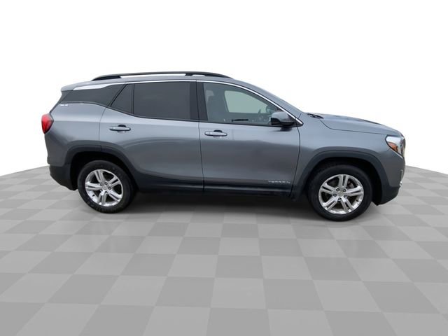 Used 2019 GMC Terrain SLE w/ Driver Convenience Package FWD image 3