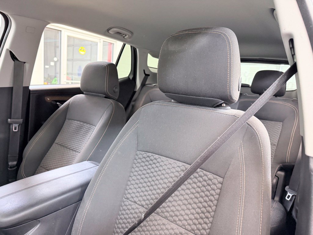 Used 2019 GMC Terrain SLE w/ Driver Convenience Package FWD image 14
