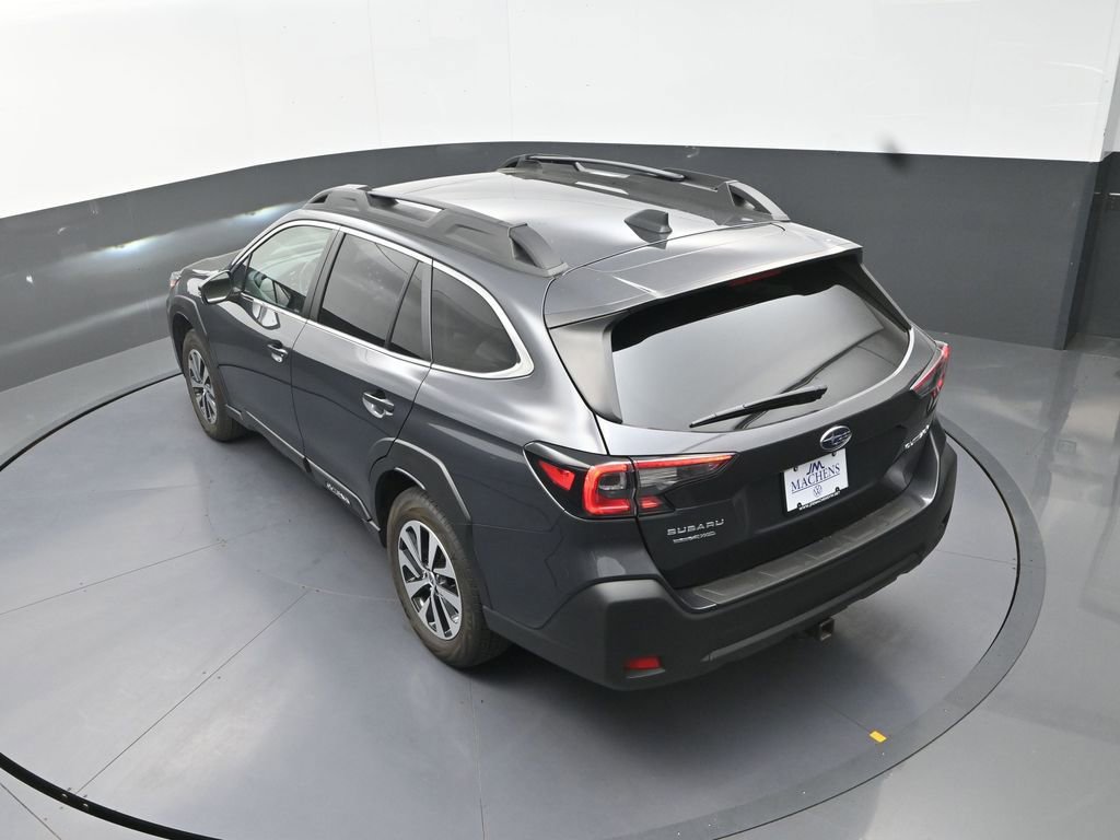 Used 2024 Subaru Outback Premium AWD/4WD image 19