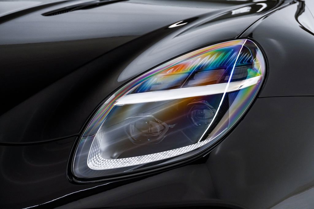 New 2026 Aston Martin V8 Vantage S image 6