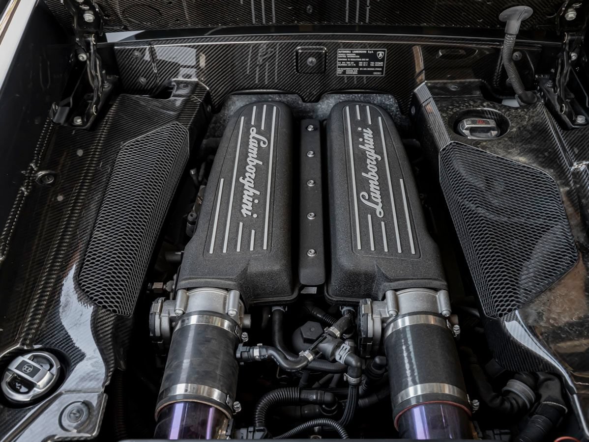 Used 2013 Lamborghini Gallardo LP 570-4 Superleggera AWD/4WD image 25
