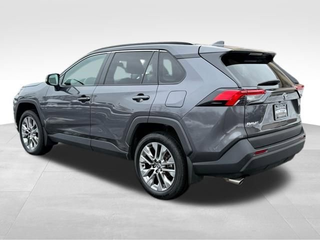 Used 2024 Toyota RAV4 XLE Premium w/ Weather Package image 5