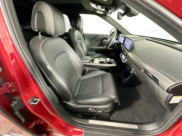 Used 2023 Genesis GV60 Advanced image 31