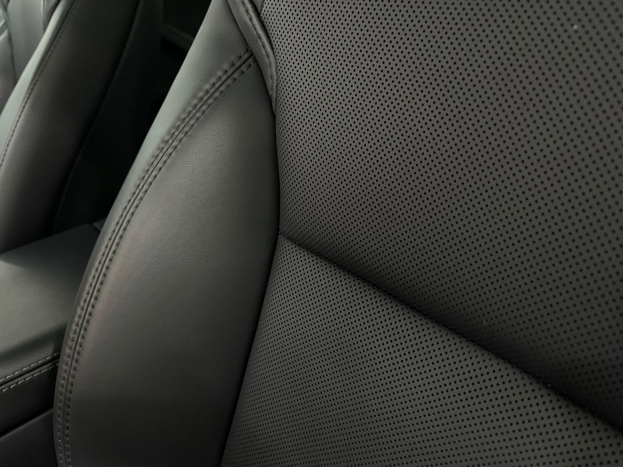 Used 2024 Tesla Model 3 Long Range image 18