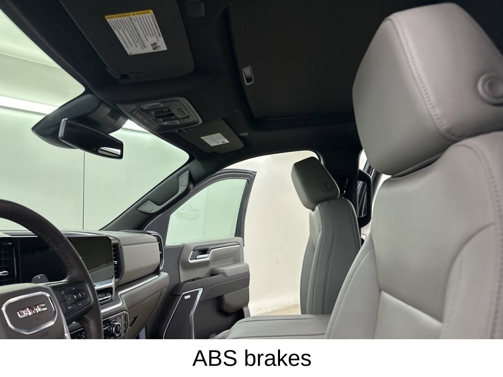 Used 2026 GMC Sierra 1500 SLT w/ SLT Premium Plus Package image 33