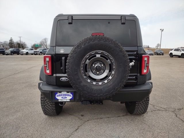 Used 2023 Ford Bronco Everglades image 4