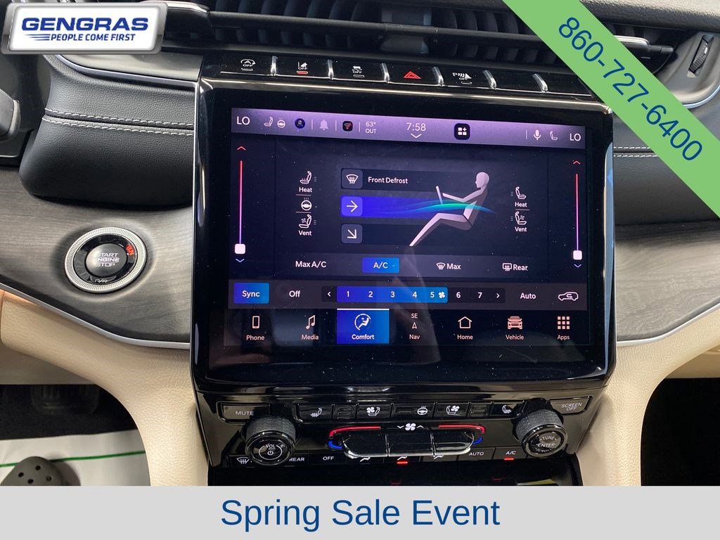 Certified 2025 Jeep Grand Cherokee Limited w/ Luxury Tech Group II AWD/4WD image 19
