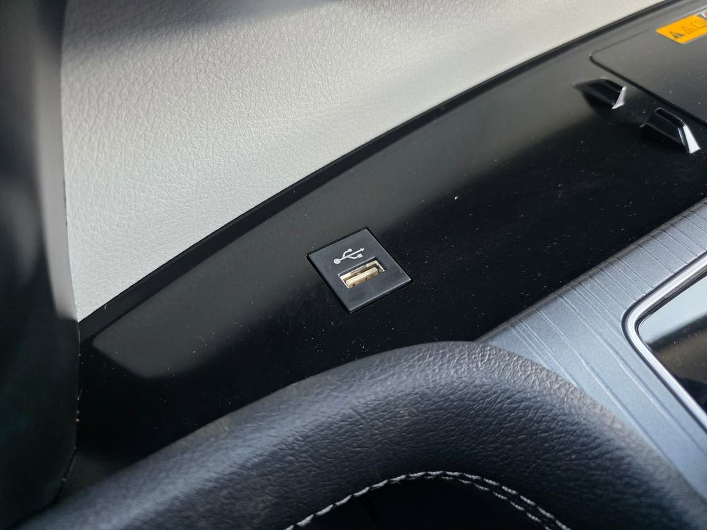 Used 2026 Toyota Sienna LE image 64