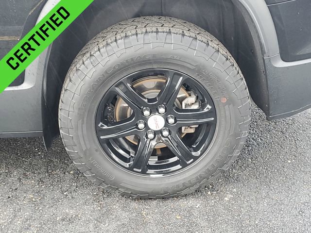 Certified 2023 GMC Acadia AT4 w/ Preferred Package image 35