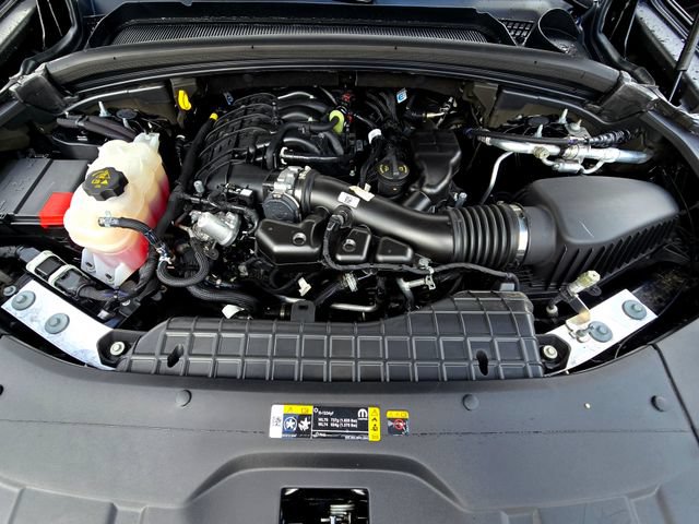 Used 2023 Jeep Grand Cherokee L Laredo AWD/4WD image 25