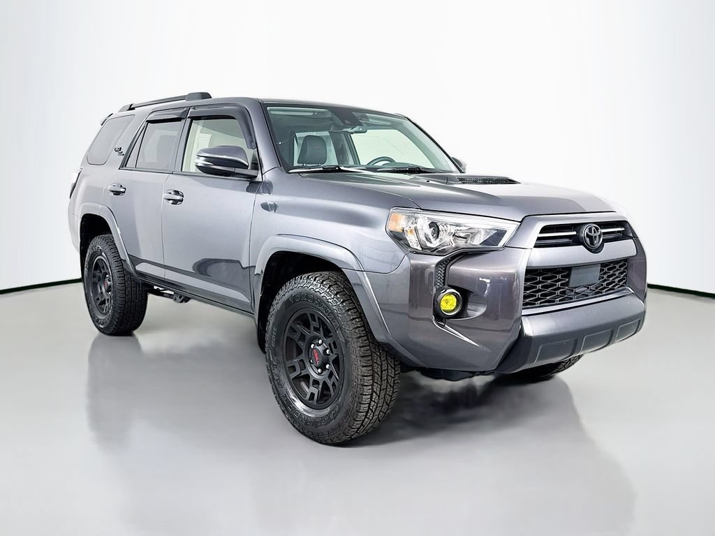 Used 2023 Toyota 4Runner TRD Off-Road Premium w/ Moonroof Package AWD/4WD image 4