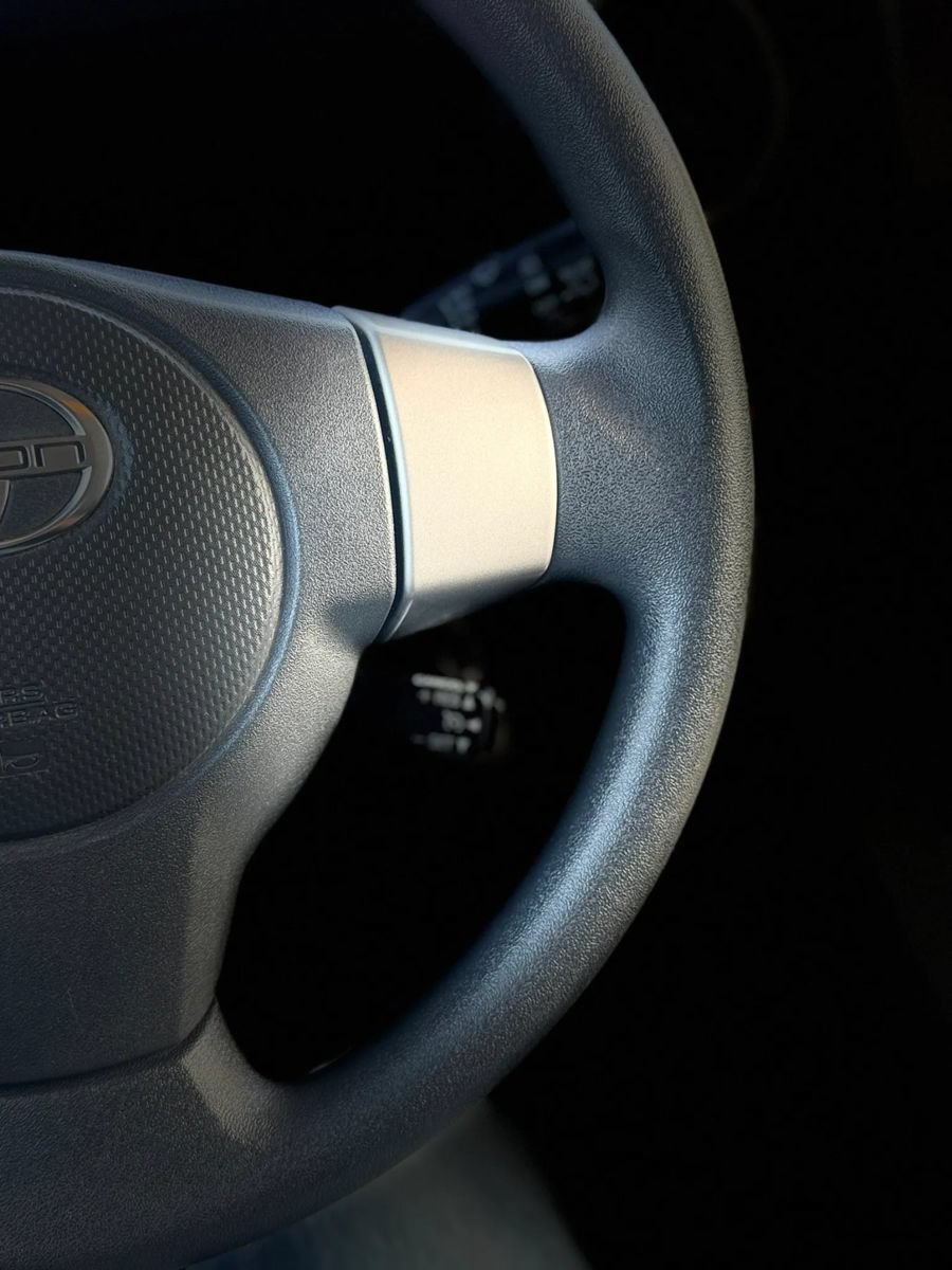 Used 2014 Scion xB FWD image 34