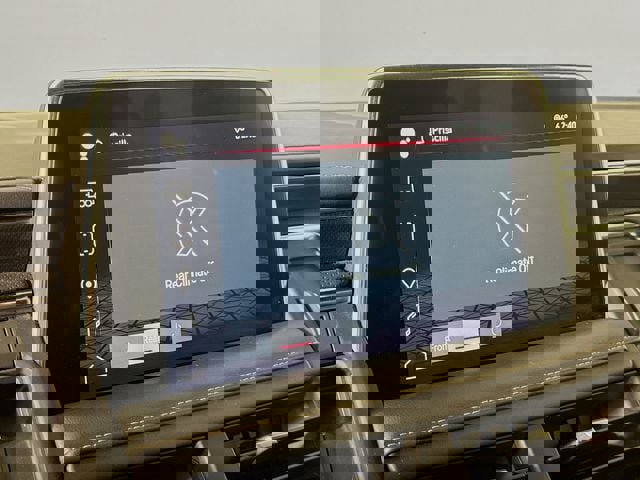 Used 2023 GMC Yukon AT4 w/ AT4 Premium Package image 19