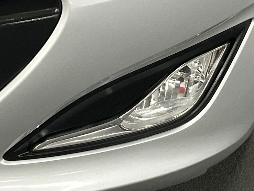 Used 2015 Hyundai Elantra GT w/ Option Group 02 FWD image 32