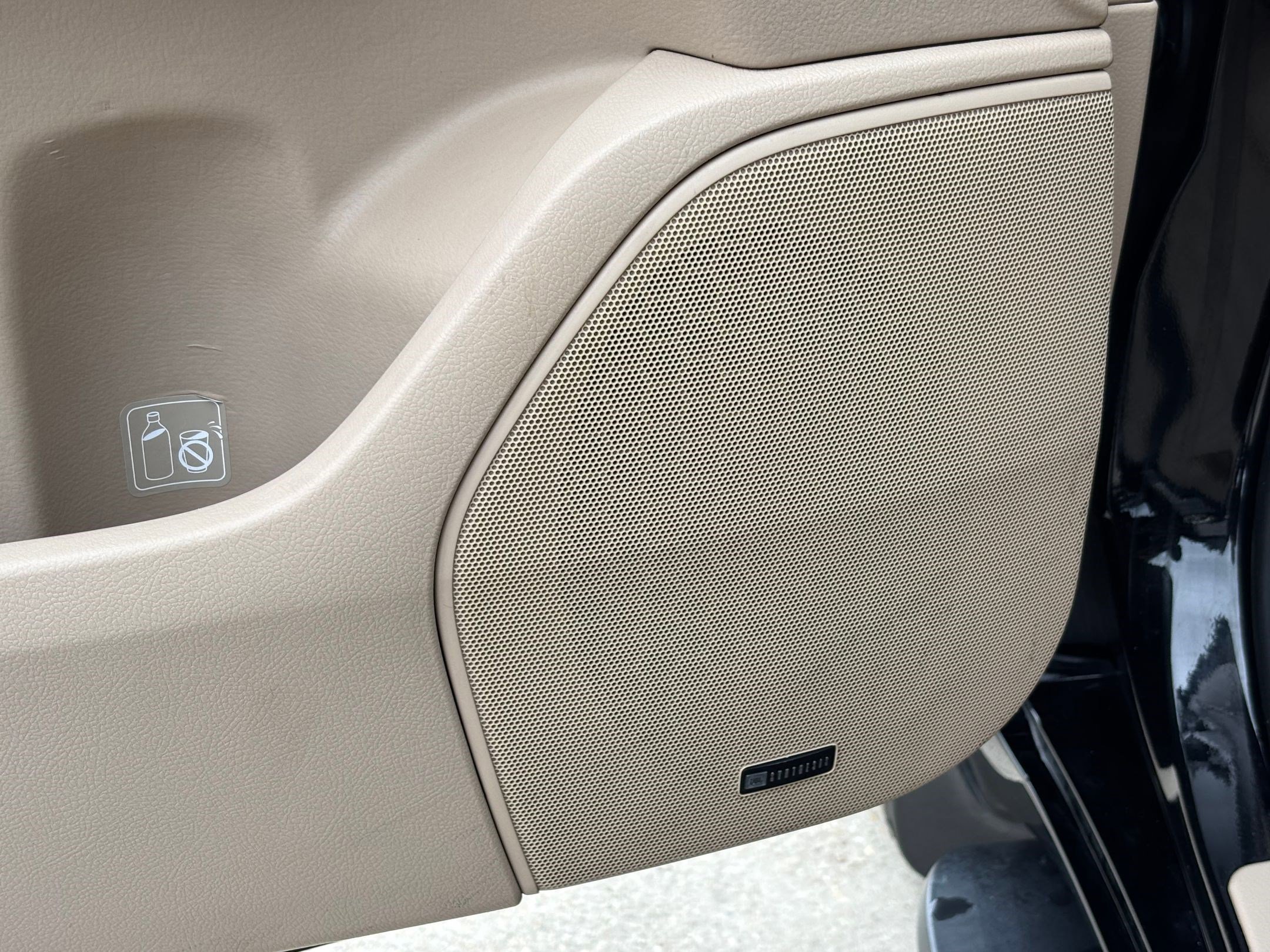 Used 2013 Toyota Land Cruiser image 13