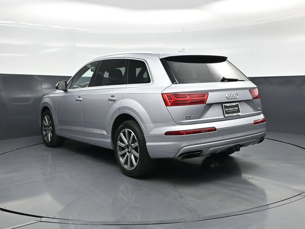Used 2017 Audi Q7 3.0T Premium Plus w/ Premium Plus Package AWD/4WD image 7