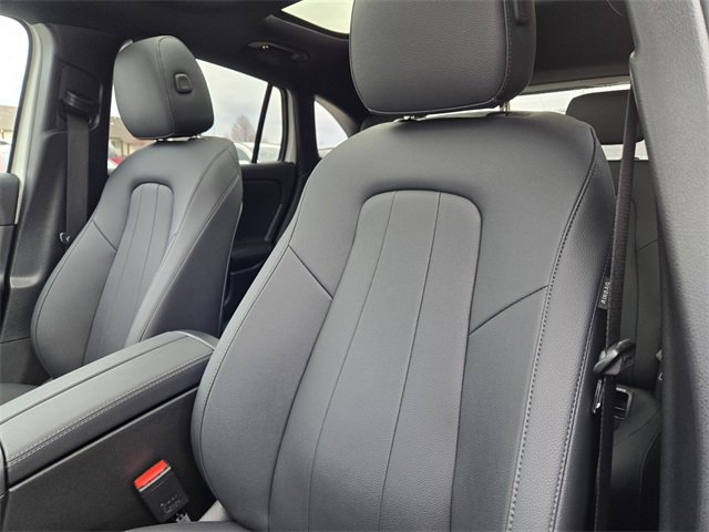 Certified 2025 Mercedes-Benz GLA 250 4MATIC image 15