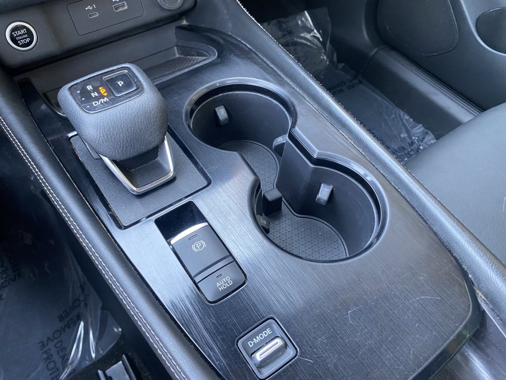 Used 2021 Nissan Rogue SL w/ Premium Package image 37