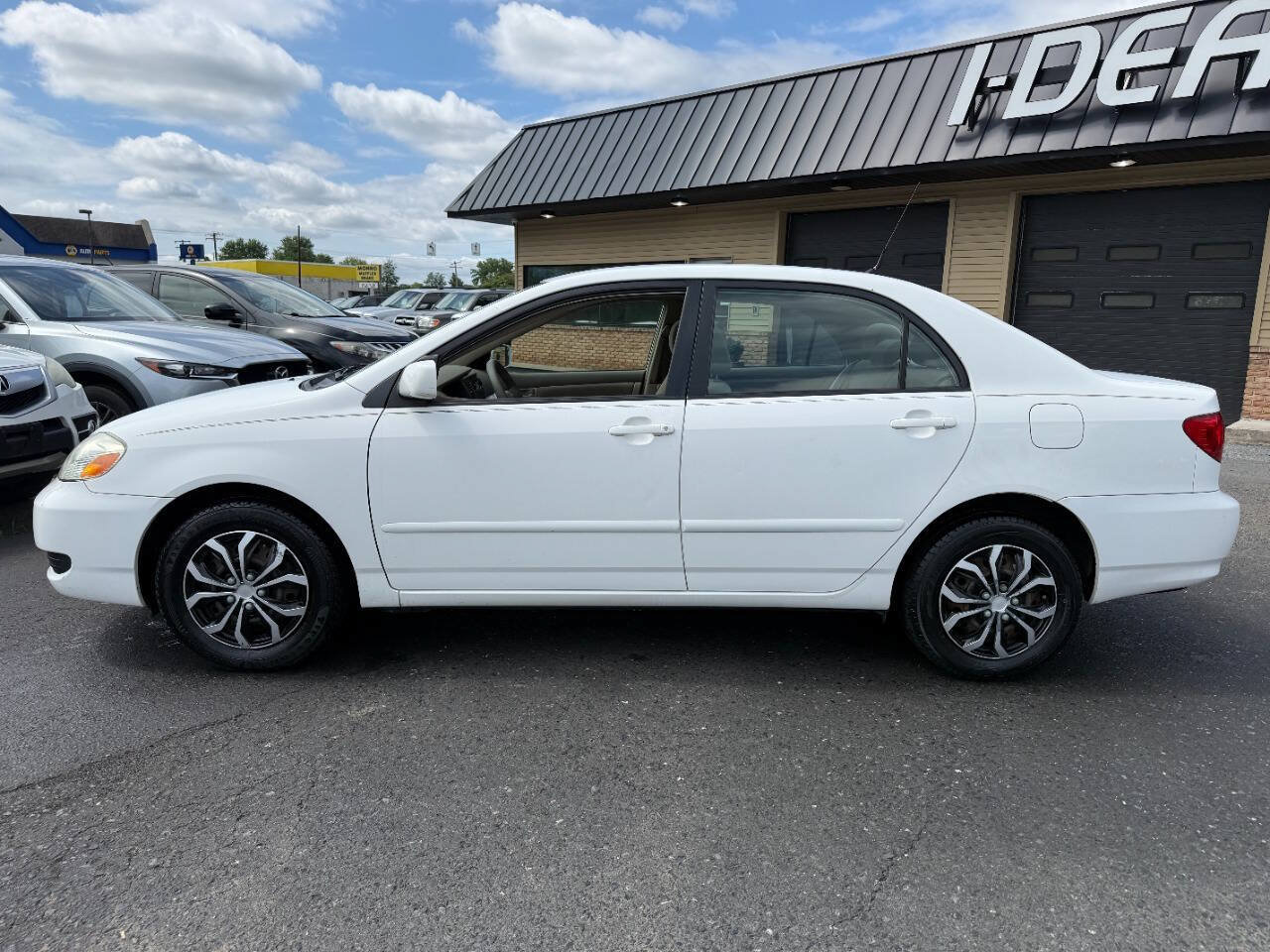 Used 2005 Toyota Corolla LE FWD image 8