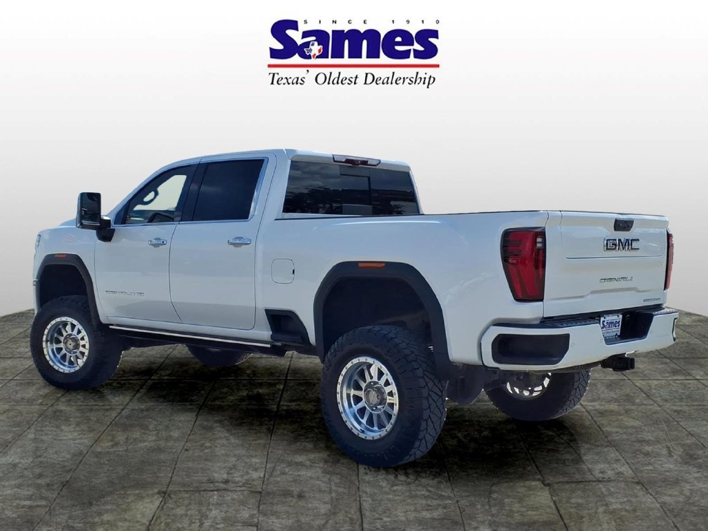 Used 2024 GMC Sierra 2500 Denali Ultimate w/ Snow Plow Prep/Camper Package AWD/4WD image 5