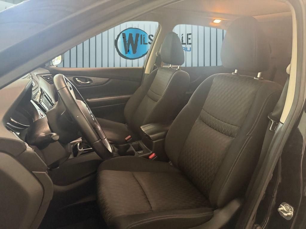 Used 2020 Nissan Rogue SV w/ Sun & Sound Touring Package AWD/4WD image 20