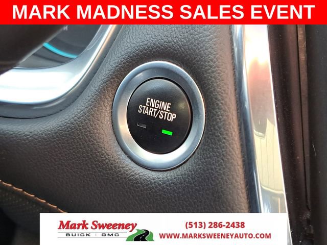 Used 2020 Chevrolet Traverse Premier w/ LPO, Midnight Edition image 17